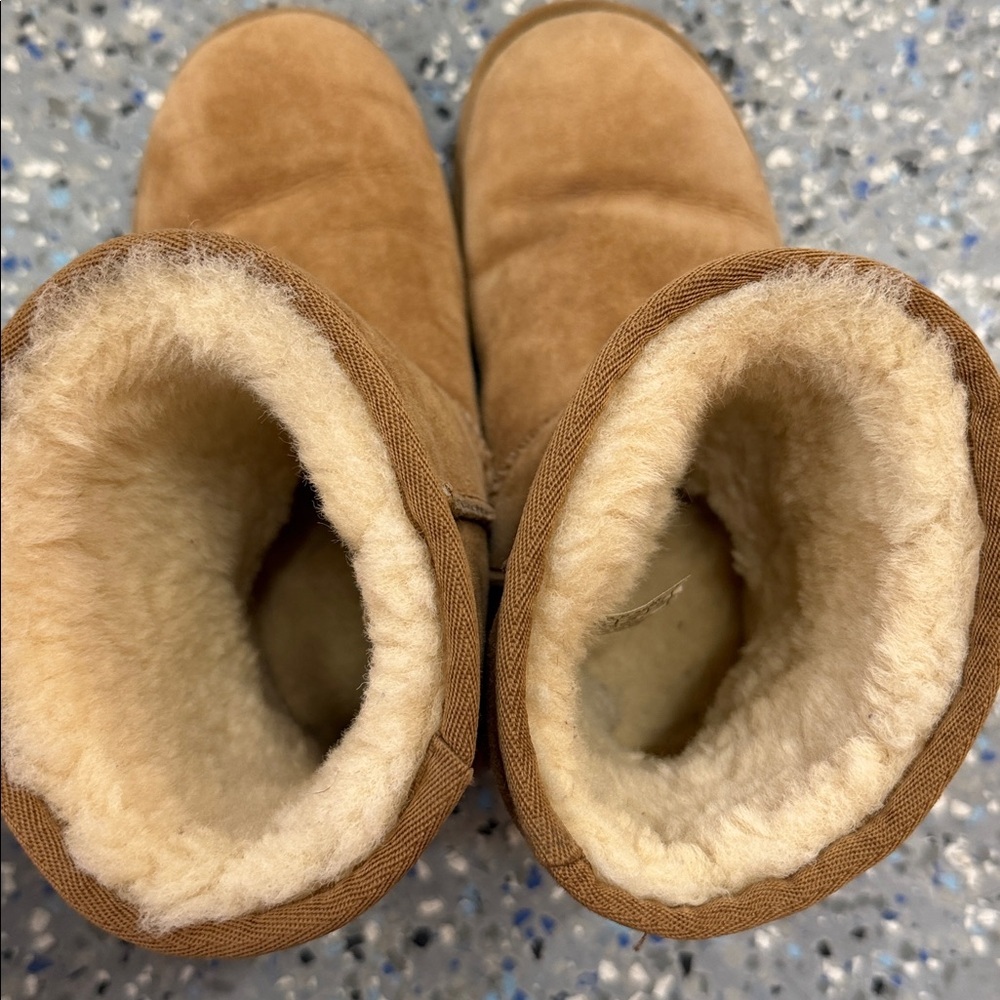 UGG Australia Oatmeal Waterproof Winter Boots Size 7 - Picture 6 of 7